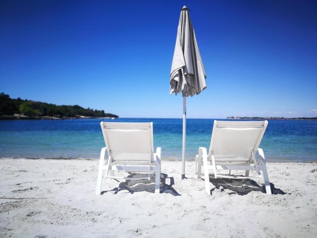 Albatross Mobile Homes On Valamar Camping Lanterna Тар Экстерьер фото